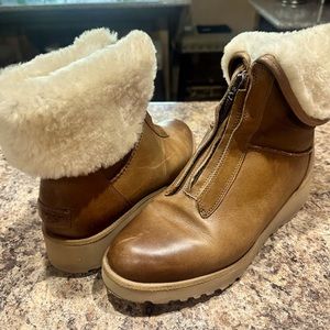 Womens UGG Caleigh wedge brown sheepskin leather boots size 9M